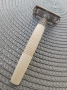 Maszynka do golenia Gillette ENGLAND PRL STARY MODEL