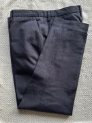 Zara granatowe spodnie męskie 3/4 r. 34 (44)