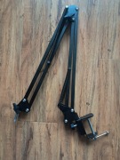 nowy biurkowy statyw do mikrofonu niestety brak elementu mocującego mikrofo