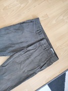 Męskie spodnie r. 33/32