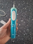 szczoteczka elektryczna oral-b Vitality Braun