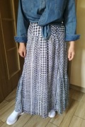 Długa, cienka, letnia spódnica na podszewce marki Kappahl o rozmiarze M/L
