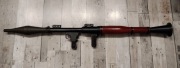 replika granatnika rpg 7