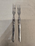 2 widelce do serwowania