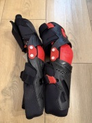 THOR Force XP ochraniacze kolan nakolanniki