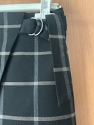 Czarna kopertowa spódnica Mohito rozmiar 38