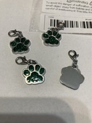 Zawieszka łapka do obroży dla kota, psa.