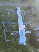 Belka Ford Kuga USA Escape przód 