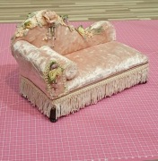 Sofa, szkatułka na biżuterią