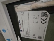 Okno aluminiowe Press Glass