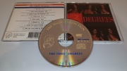 THE THREE DEGREES - THE MAGIC COLLECTION