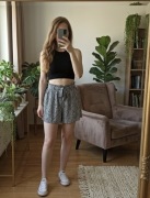 Nowe z metką! Spodenki z wiskozy, czarno-białe