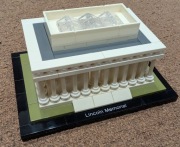 LEGO Architecture 21022 LEGO 21022 Mauzoleum Lincolna od 17.03 wyższa cena