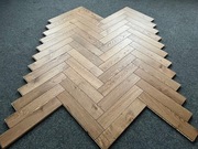 Podłoga Drewniana Parkiet Warstwowy Jodełka Dąb Kolor Rzeszów 15x90x450mm