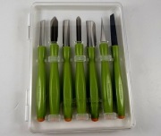 Zestaw do carvingu warzyw i owoców  firmy TESCOMA 