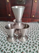 Kieliszki cynowe sygnowane Avo Powter