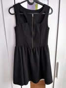 Czarna sukienka 152/158