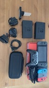 Nintendo Switch Pełny Zestaw - 2 Docki + Pro Controller + Joy-Cony + Inne