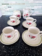 Serwis śniadaniowy Royal Albert Rougefield