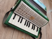 Akordeon Malysz Raźno 16 basow 