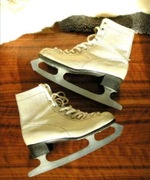 Łyżwy figurowe ze skóry ostre wkładka 28cm