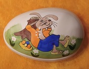 Ozdoba wielkanocna królik w kształcie jajka