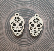 kolczyki drewniane czaszka4 hand made decoupage scrapbooking baza