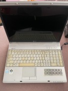 Laptop LG e500 sprawny