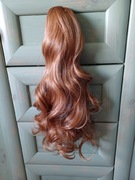 Peruka kucyk doczepiany na grzebieniu. Kolor cynamon