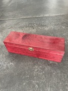 Pudełko drewniane na wino 35,1 x 11 x 10 cm z zamkiem lakierowane