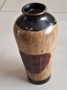 CIEKAWY WAZON wys okolo 30cm 