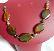 Brązowo-zielone agaty, piękny naszyjnik w kolorach jesieni