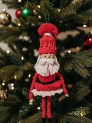 Mikołaj handmade – ozdoba choinkowa, makrama