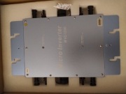 Mikroinwerter solarny 