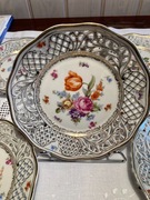 DREZNO, PIĘKNE AŻUROWE TALERZE DESEROWE