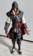 Figurka kolekcjonerska Assassin's Creed II: Ezio (wersja "Master Assassin")