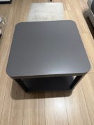 Stoliczek kawowy z kółkami grafitowy