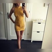 Bandazowa sukienka miodowa SiM