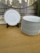 Zestaw 17 talerzy Rosenthal – porcelana, 19,5 cm