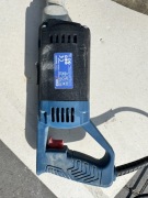 Wibrator do betonu z buławą Dedra 1200W