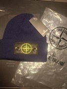 Granatowa czapka stone island 