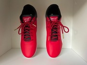 Puma Ferrari Drift Cat Delta czerwone sneakersy rozmiar 43 NOWE