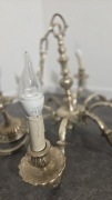 Ciężka mosiężna ośmioramienna lampa, żyrandol, antyk