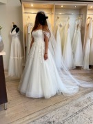 Suknia ślubna księżniczka 36-38 halka 2 koła welon