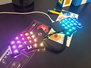 Ergonomic compact keyboard with trackpad for travel (Dilemma v3)