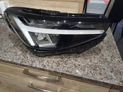 Lampa prawy przód Volvo XC40 USA / uszkodzona