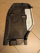 Osłonka pod silnikiem.