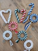 Ozdoby choinkowe ręcznie robione makrama bombka