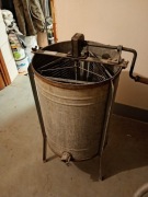 Wirówka do miodu 3 ramkowa 