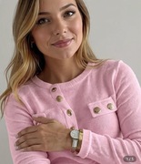 Sweterek różowy lub kremowy  niegniotliwy z rozmiarze M